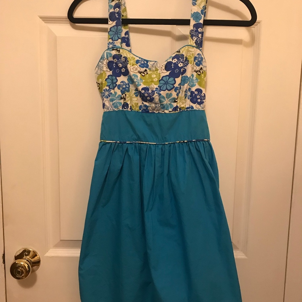 Blue floral dress size Small
